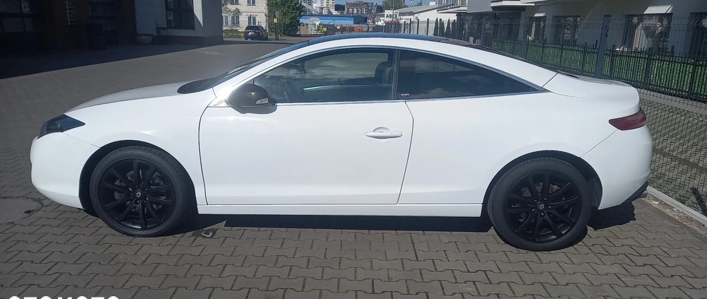 Renault Laguna cena 38500 przebieg: 180000, rok produkcji 2012 z Kołobrzeg małe 191